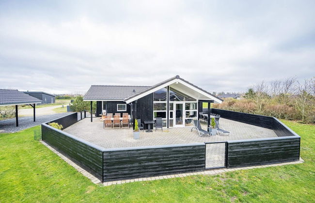 6 Person Holiday Home in Tarm - Foto 1