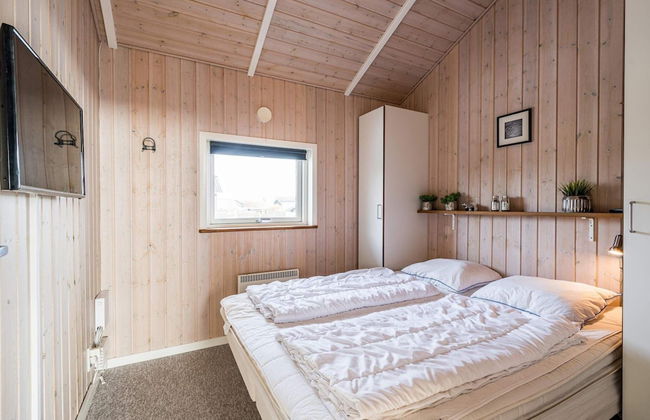 6 Person Holiday Home in Tarm - Foto 3