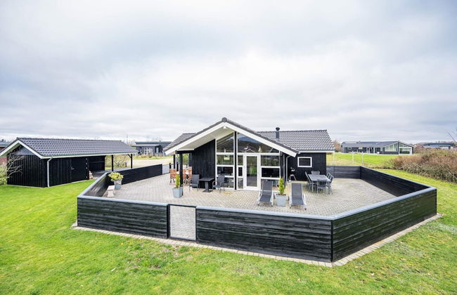 6 Person Holiday Home in Tarm - Foto 18