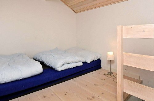 Foto 8 - 8 Person Holiday Home in Ulfborg