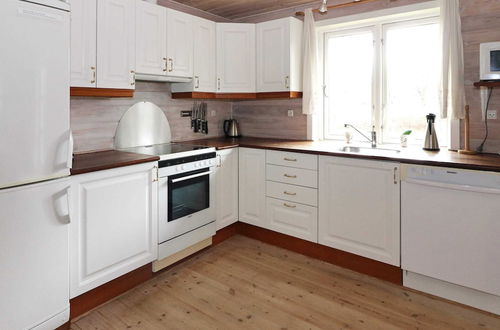 Foto 4 - 6 Person Holiday Home in Hadsund