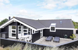 Photo 1 - 6 Person Holiday Home in Blavand