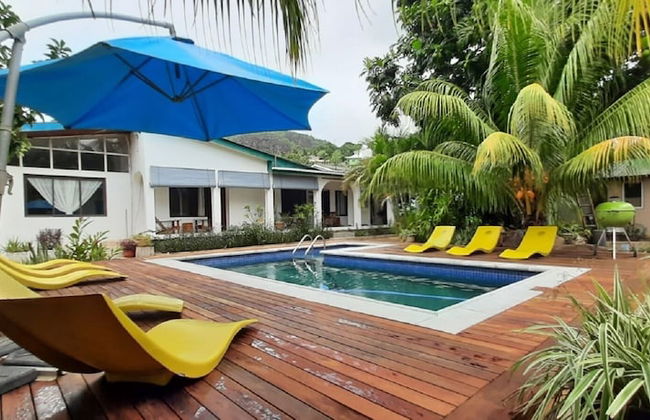 Castaway Lodge - Foto 1