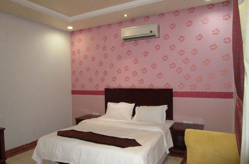 Photo 16 - Lamasat Al Hamra Furnished Apartments