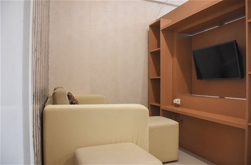 Photo 8 - Best Deal and Comfort Big Studio at Green Pramuka City Apartment