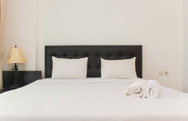 Fully Furnished with Cozy Design 2BR The Bellezza Apartment - Foto 1