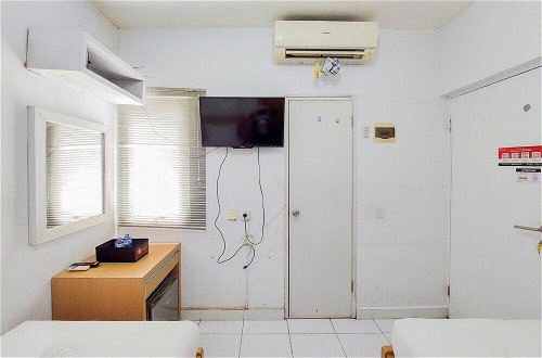 Photo 13 - Simply Good Studio Apartment At Aeropolis Residence