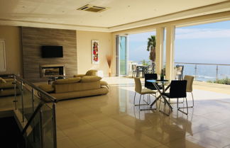 Photo 2 - House Havana Camps Bay