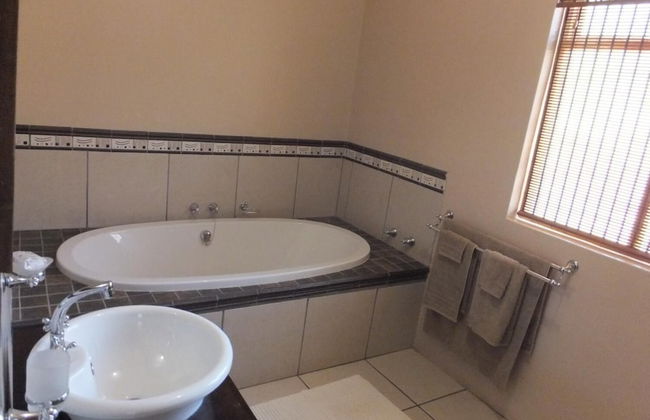 Sandy's Place - Photo 31
