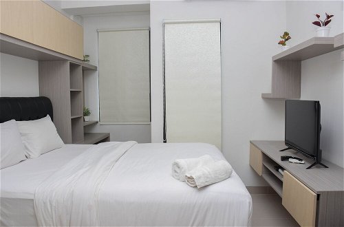 Foto 4 - Cozy and Comfort Living Studio at Transpark Cibubur Apartment