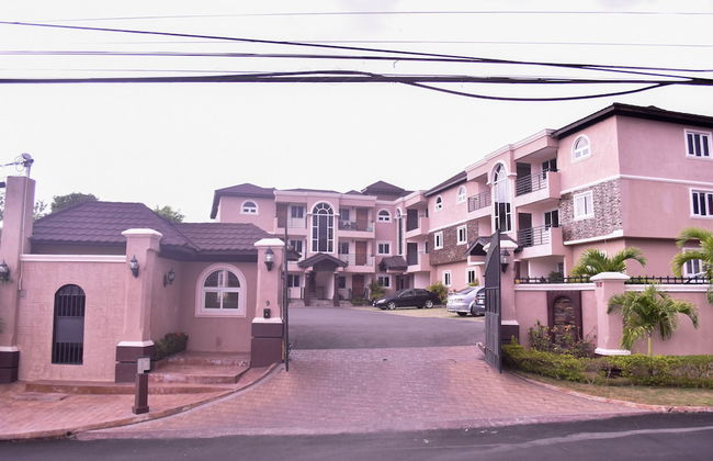 Executive Arcadia Luxury Guest Apartment - Photo 55