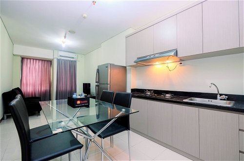 Photo 7 - Elegant Nifarro Park 2BR Apartment with Best View