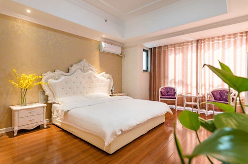 Photo 3 - Taishan Shell Apartment