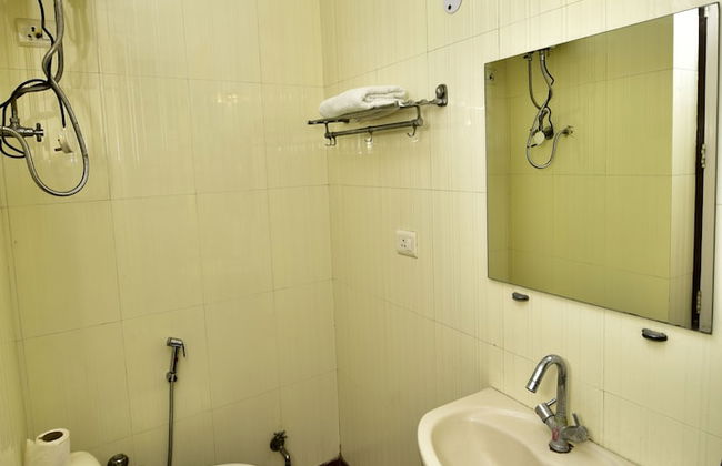 Woodpecker - 2 Bedroom Service Apartment - Photo 28
