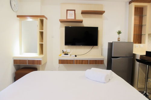 Photo 3 - Comfortable Studio Apartment @ Grand Kamala Lagoon