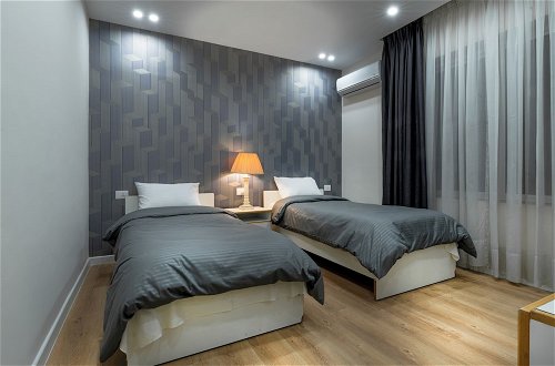 Photo 10 - Prestige Hotel Suites