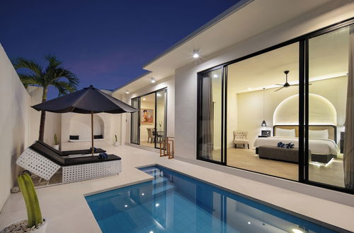 Photo 35 - The Grand Daha Luxury Villas