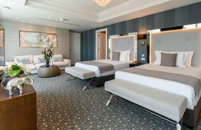 Centara West Bay Hotel & Residences Doha - Photo 12