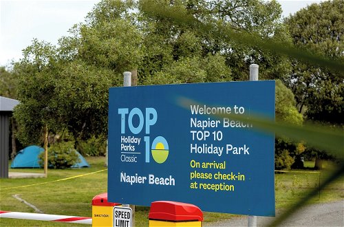 Foto 60 - Napier Beach TOP 10 Holiday Park