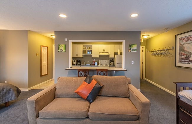 Banff Boundary Lodge 2 BR Condo & studio - Foto 21