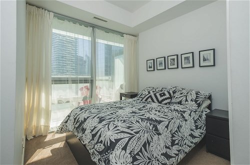 Photo 4 - Stunning Suites - Beautiful 2bdr Condo