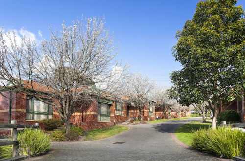 Photo 7 - Mt Waverley Townhouses