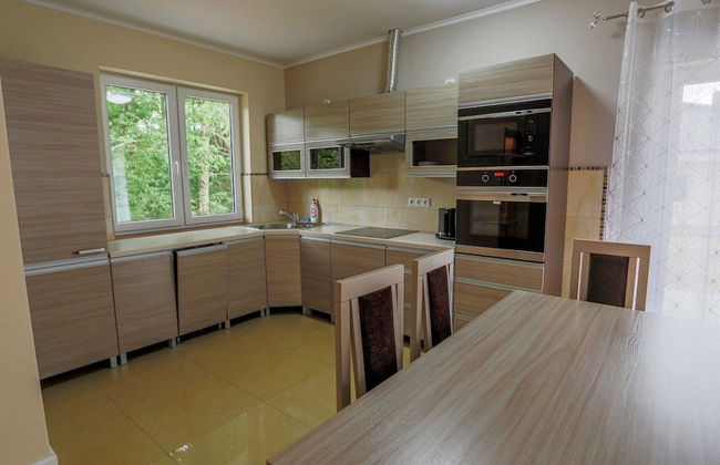 Fantastic Bungalow in Lagów with Hot Tub - Photo 6