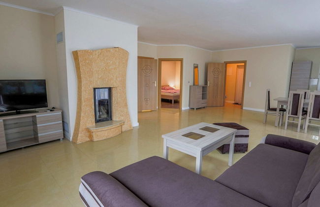Fantastic Bungalow in Lagów with Hot Tub - Photo 8
