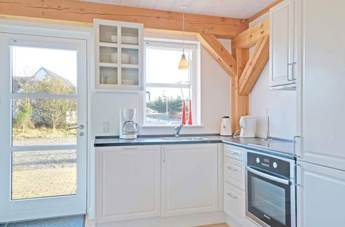 Photo 3 - 4 Person Holiday Home in Blavand