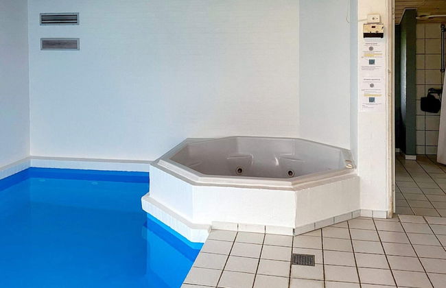 12 Person Holiday Home in Nordborg - Foto 10