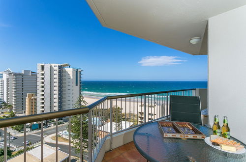 Photo 58 - Surfers Beachside Holiday Apartments