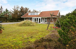 Foto 1 - 8 Person Holiday Home in Blavand