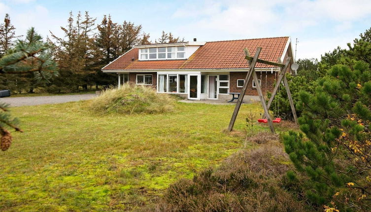 Photo 1 - 8 Person Holiday Home in Blavand