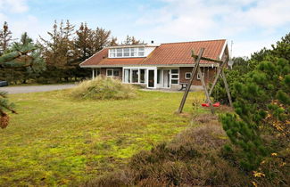 Foto 1 - 8 Person Holiday Home in Blavand