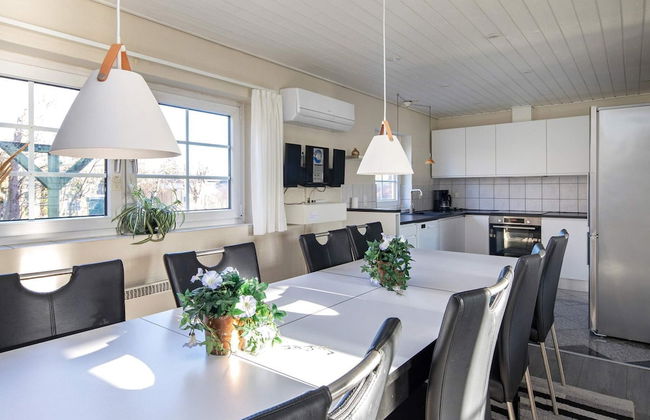 12 Person Holiday Home in Vaeggerlose - Foto 13
