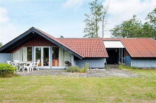Foto 16 - 7 Person Holiday Home in Grenaa