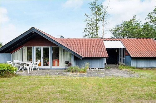 Foto 14 - 7 Person Holiday Home in Grenaa
