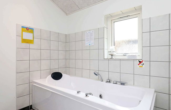10 Person Holiday Home in Logstor-by Traum - Photo 4