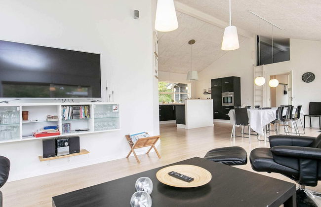 10 Person Holiday Home in Logstor-by Traum - Photo 9