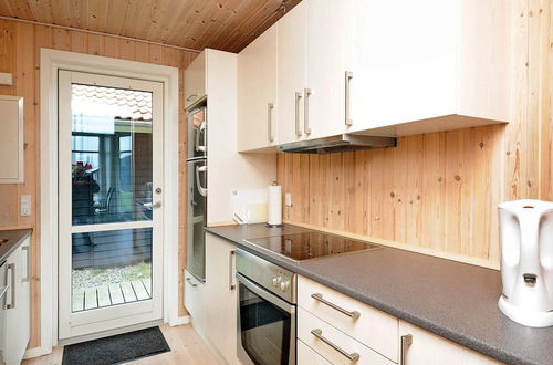 Photo 10 - 8 Person Holiday Home in Ulfborg