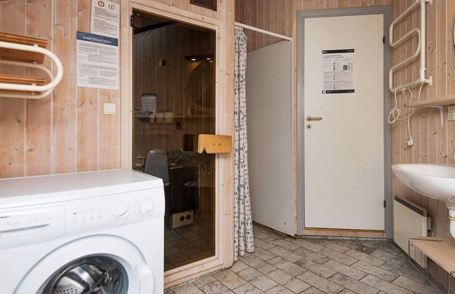 6 Person Holiday Home in Sjolund - Foto 8