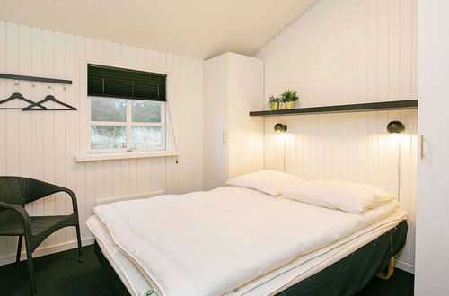 Photo 2 - 6 Person Holiday Home in Lokken