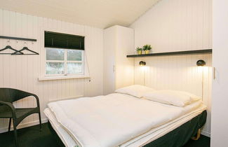 Photo 2 - 6 Person Holiday Home in Lokken