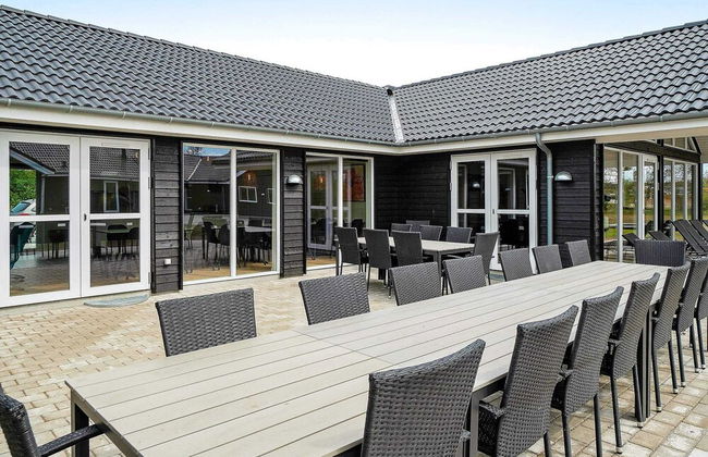 24 Person Holiday Home in Grenaa - Foto 30