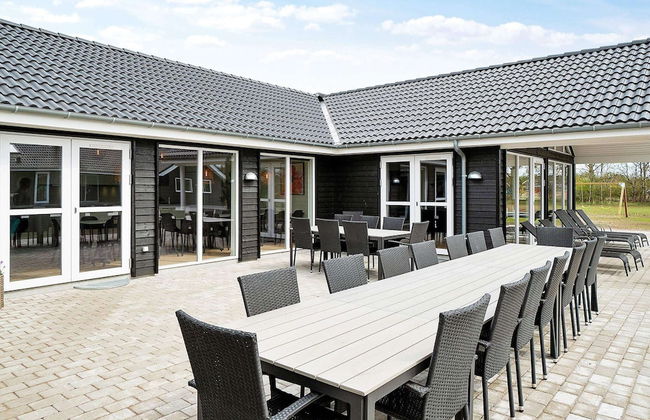 24 Person Holiday Home in Grenaa - Foto 1