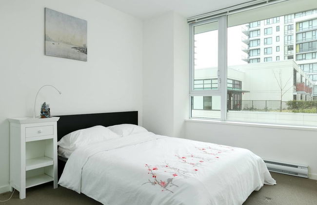 Convenient 2bdr 2BA Richmond Centre Condominium - Foto 2