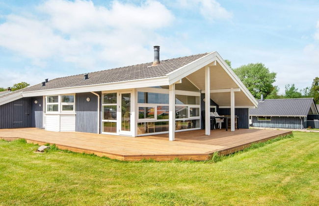 8 Person Holiday Home in Sjolund-by Traum - Foto 1