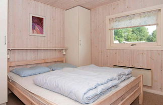 Foto 1 - 8 Person Holiday Home in Sjolund