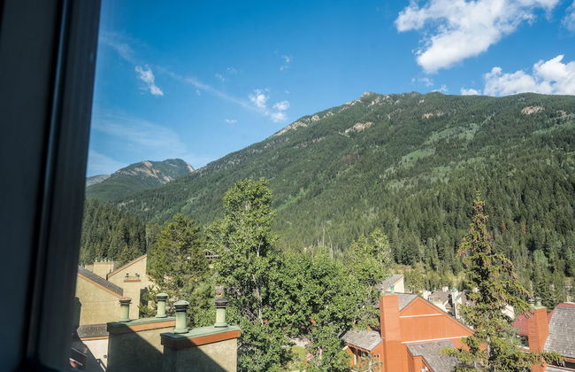 CENTRALLY Located 3-Br Home | TRUE Ski In/Out | FREE access to Pools & Hot Tubs - Foto 33