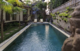 Foto 1 - Murni's Villa Kelor